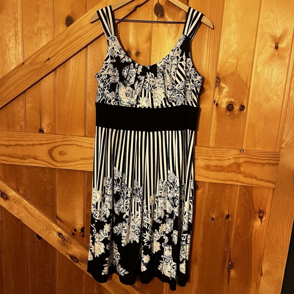 Kathy Roberts Womens Dress Size 16 Black & White Floral Sleeveless‎